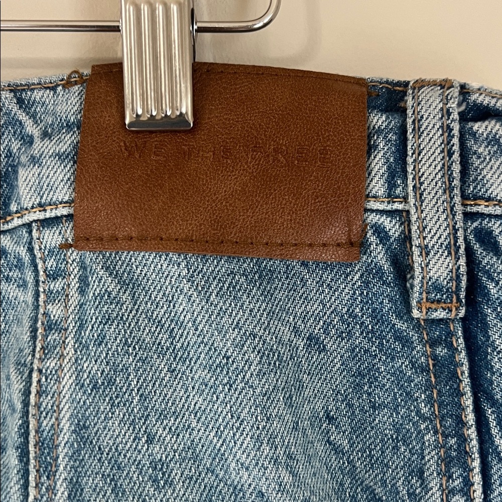We The Free Good Luck Mid Rise Barrel Jeans Sz 32 - Picture 5 of 12